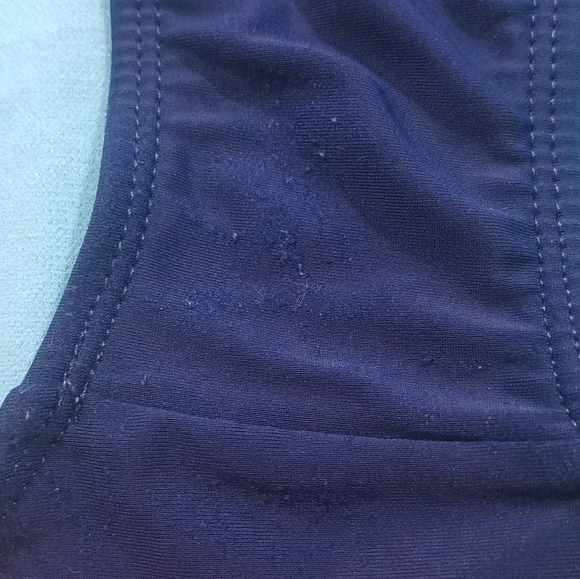 GIRL'S ONE PIECE SWIMSUIT SIZE L (10-12) - Picture 5 of 7